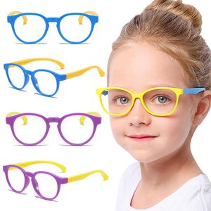 Zonnebrillen Kinderen jongens meisjes blauw licht blokkerende bril siliconen frame heldere lens computer video gaming kinderen veiligheids glasessunglasses zon