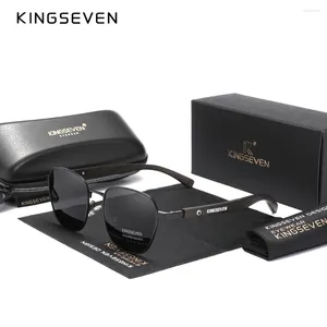 Lunettes de soleil Kingseven 2024 Mode polarisée UV400 pour hommes Lentilles optiques en bois Protection des femmes Cadres de lunettes de haute qualité