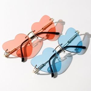 Zonnebril Koreaanse stijl Solid Color Sunglass Fashion Chic Metal Mirror Leg brillen Eyewear Frameless hartvorm