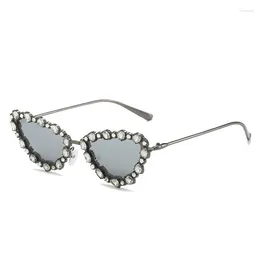 Lunettes de soleil légères de luxe Street Po, tendance, personnalité, diamant, œil de chat, Y2K, épice féminine