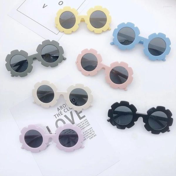 Lunettes de soleil Petites fleurs de fleurs fraîches et version coréenne des filles Fashion Migne Trend Trend Children's Lunes