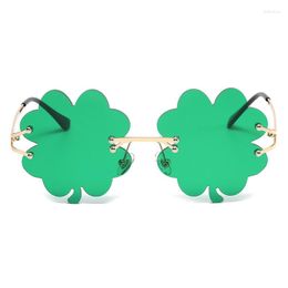 Zonnebril Lucky St Patrick's Day Steampunk Shamrock laat vrouwen Ierse randloze zonnebrillen mannen UV400 Punk Green brillen Gafas