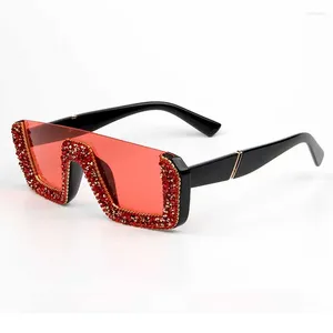 Gafas de sol de lujo Rhinestone cuadrado marca diseñador mujeres gafas medio marco vintage gafas tendencia estilo gafas