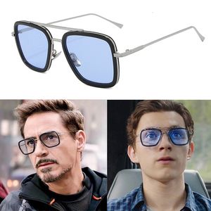 Lunettes de soleil luxe Steampunk hommes carré Tony Stark lunettes de soleil Vintage métal lunettes pilote lunettes de soleil UV400 mâle Gafas 230707