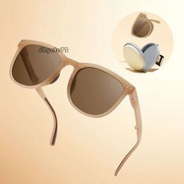 Gafas de sol Hombres plegables de moda en 2024, nueva luz polarizada moderna con reposo en la nariz para protección UV, gafas de sol plegables CD001