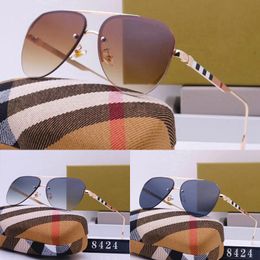 Zonnebrillen Herenontwerper Zonnebril Men Ontwerpbril Volledig frame UV400 Zonzonbewijs dames mode unisex bril luxe heldere lenzen trend brillen klassiek strand b19