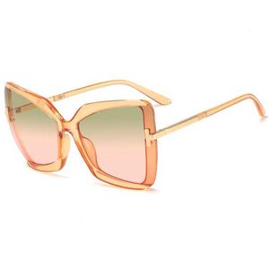 Lunettes de soleil Ms 2020 nouvelle Europe et États-Unis les lunettes de soleil à monture papillon T lunettes de soleil lunettes de soleil INS street snap joker tendance YQ240120