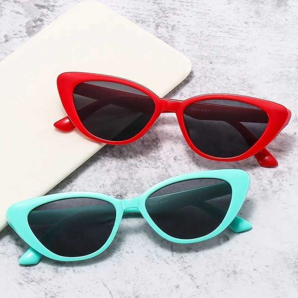 Lunettes de soleil NEM Vintage Cat Eye Fashion Small Frame UV400 Shades Sun Glasses Party Travel Eyewear Femme H240429