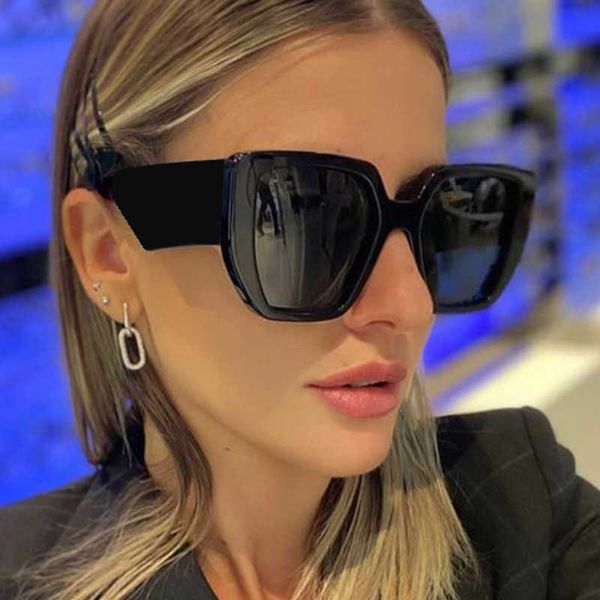 Gafas de sol NUEVAS FAMBIA Gafas de sol cuadradas de la marca de lujo Mujeres Retro Experiaciones de sol