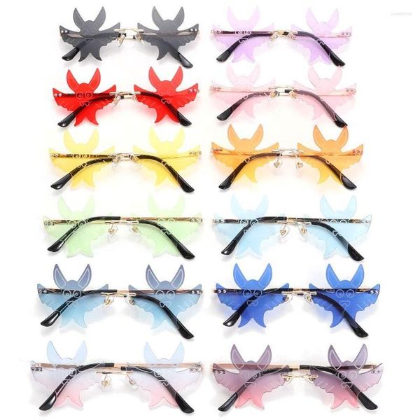 Lunettes de soleil nouveauté femmes et hommes Disco Party pour Halloween Costume années 90 lunettes Goth chauve-souris en forme sans monture