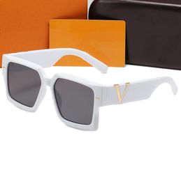 Gafas de sol lentes de nailon UV400 Pasarela de playa de moda callejera antiradiación adecuada para todo tipo de uso gafas de sol de diseño a juego unisex 2209