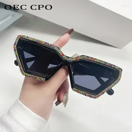 Lunettes de soleil OEC CPO tendance diamant femmes mode luxe multicolore strass carré lunettes de soleil femme Punk lunettes UV400