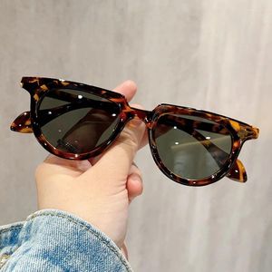 Zonnebril Oulylan Half Frame Oval Cat Eye Vrouwen Jelly Kleur Modemerk Designer Eyewear Shades UV400 Mannen Punk Zonnebril