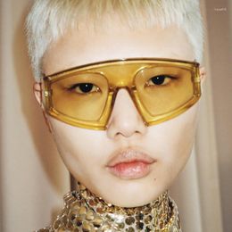 Lunettes de soleil surdimensionnées Punk Y2k lunettes femmes hommes tendance marque concepteur bouclier lunettes de soleil une pièce lunettes de sport nuances UV400