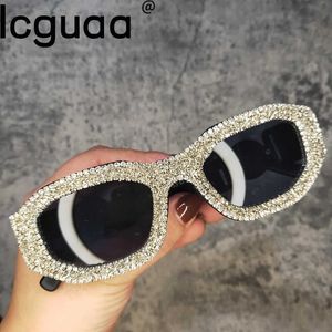 Lunettes de soleil surdimensionnées diamant rond Bling lunettes de soleil marque de luxe concepteur luxe paillettes strass lentilles lunettes de soleil femmes UV400J230301