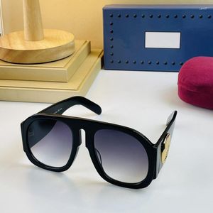 Lunettes de soleil surdimensionnées carrées hommes femmes marque de mode nuances UV400 lunettes vintage