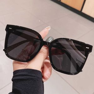 Zonnebrillen gepolariseerde vrouwelijke glazen trends Korea luxe merk zwart vierkante zonnebril vrouwen mannen honeymoon reizen vintage bril g230223