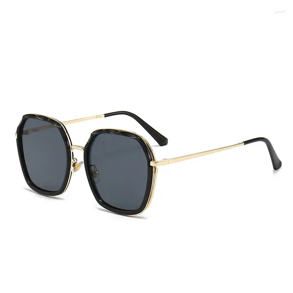 Gafas de sol polarizadas Luxuey Diseñador Wome Kottdo Crowley Gafas Hombre Correa bidireccional Accesorios para gafas