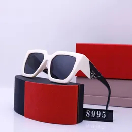 Zonnebril PRAD Unieke Ketting Set Voor Vrouwen 2024 Merk Polygon Vierkante Zonnebril Vrouwelijke Vintage Punk Brillen Beige Mannen Shades