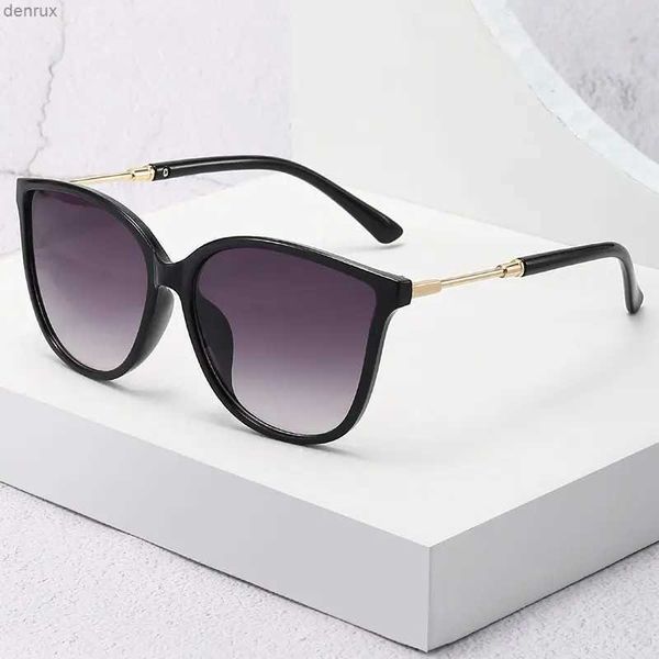 Lunettes de soleil Cat Cat Eye Lunettes de soleil Femme Designer Mirror rétro Mirror Lunettes Femelles Fonction A Shadow Ombre OCULOS DE SOLL240403