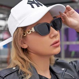 Zonnebrillen retro nieuwe kat oogzonnebrillen voor dames luxe zonnebrillen voor vrouwen mode kleine rechthoekige bril UV400 glazen oculos de sol j240423