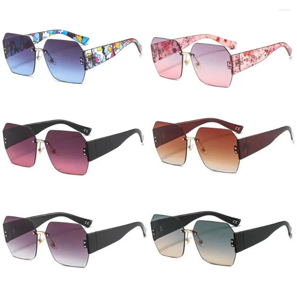 Lunettes de soleil rétro rectangulaires sans bords pour hommes et femmes, petites lunettes de soleil Uv400 à la mode bleu rose or métal cadeaux d'anniversaire