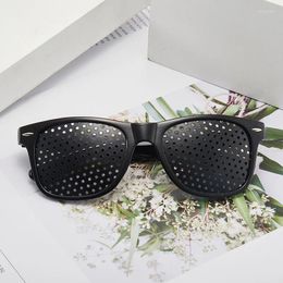 Lunettes de soleil Riz Nail Pinhole Soulagez les verres de myopie