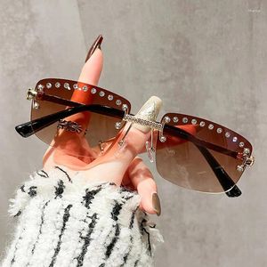 Zonnebril Randloze Diamant Voor Dames Mode Elegant Design Strass Gradiënt Metalen Zonnebril Vintage Dames Brillen Spiegel