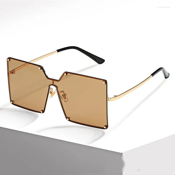 Gafas de sol Remaches Marco cuadrado Degradado para hombres Mujeres Moda Lujo Conducción Playa Pesca Gafas de sol grandes Gafas unisex Espejo