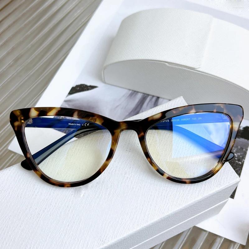 Lunettes de soleil Saison Femme Homme Marque Conçu Résine Transparent Oeil de Chat Simple Lesure Casual Lunettes de Soleil Claires SPR01VS