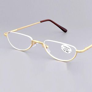 Zonnebril Kleine halve maan leesbril voor vrouwen Men Mode Ultralicht Presbyopia Eyewear Unisex Roestvrij stalen metalen frame