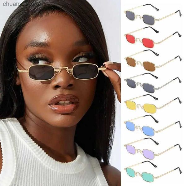 Lunettes de soleil Small Recangle Lunettes de soleil pour femmes Men Met Metal Frame Punk Sun Sunshes Vintage Travel Shades UV400 Protection Lunettes de soleil Y240416