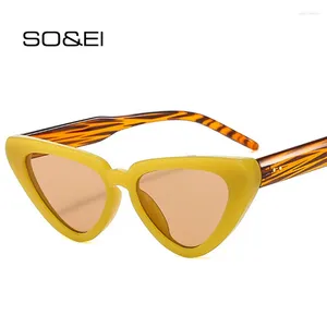 Zonnebril SOEI Retro Cat Eye Jelly Kleur Vrouwen Luxe Mode Klinknagels Gradiënt Shades UV400 Mannen Trending Zonnebril