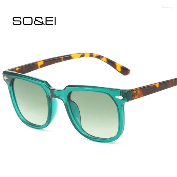 Lunettes de soleil SOEI Square Rivets Hommes Mode Gradient Shades UV400 Rétro Femmes Punk Leopard Lunettes de soleil