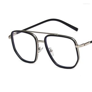 Lunettes de soleil carrées alliage cadre unisexe lunettes femmes Anti lumière bleue lunettes Vintage mâle clair lentille femelle oculaire hommes nuances