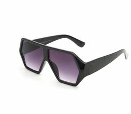 Zonnebrillen Zomermerk Ladies UV400 Fashion Woman Cycling Glasses Classic Outdoor Sport Eyewear Girl Beach Sun Glass 205