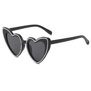 Lunettes de soleil lunettes de soleil femmes concepteur en forme de coeur Bling cristal diamant lunettes de luxe femme ShadesL2402