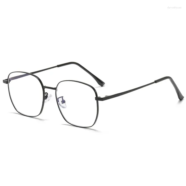 Lunettes de soleil Trendy Office Anti Blue Light Lunettes Femmes Blocage Lunettes d'ordinateur Taille surdimensionnée Lunettes Cat Ear Alliage Cadre Lunettes