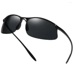 Gafas de sol Ultra Light TR90 Frame Men Polarizados Conducir rectángulo Vintage Sun Glasses Designer Man UV400
