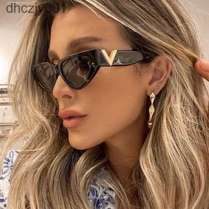 Lunettes de soleil Vintage Cat Eye Femmes Mode Luxe V Marque Designer Lunettes Uv400 Gafas De Sol Mujer YBFK