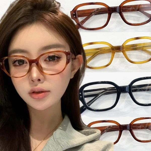 Lunettes de soleil Vintage Red Eyeglass Firls American American Fashion Y2k rétro Small Square Anti Blue Lunes Lumières Femmes Eyewear