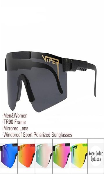 Gafas de sol al por mayor y dropshipper marco reflejado lente a prueba de viento Sport Mujer gafas de sol polarizadas con embalaje6882526