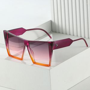 Lunettes de soleil femmes oeil de chat Rivet décoration Punk unisexe qualité grand cadre lunettes dames Uv400 Rectangle lunettes
