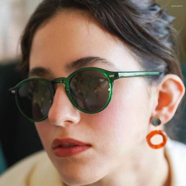 Gafas de sol para mujer, montura transparente verde, gafas redondas con degradado al atardecer, lo último en Gregory Peck OV5186, ágata transparente circular