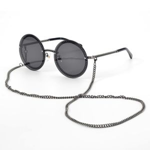 Lunettes de soleil femmes rondes chaîne de créateur cadres conçus avec lentille sans monture UV400 lunettes féminines