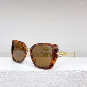 Zonnebril Dames Vierkant Frame Vintage Brillen Trendy Mode Elegante Vrouwelijke Ontwerper Outdoor UV400 Brillen