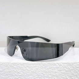 Lunettes de soleil de luxe pour femmes, marque de mode, lunettes de soleil pour hommes BB0041S, noir, argent, nylon épais, lentille complète, masque rectangulaire étroit, lunettes décontractées UV400