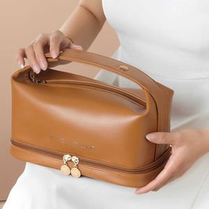 Sunrise Bagage PU Leather Women's Make -uptas Grote capaciteit 2022 Nieuwe ins Netwerk Red Hand Wash Bag Advanced Sense Bag 230420