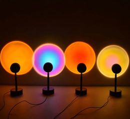 Lámpara de proyector de atardecer, luces nocturnas RGB, atmósfera de arcoíris para el hogar, dormitorio, cafetería, decoración de fondo de pared, lámpara de mesa por USB LL