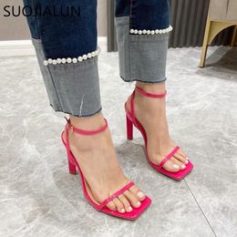 Suojialun Summer Band étroit Femmes Sandales Chaussures Fin High Heel Square Toe Dames cheville Boucle Bouchon Pumps robes sexy S 240401